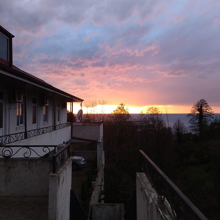 White House Avtandil&Nino Hotel Sarpi Buitenkant foto